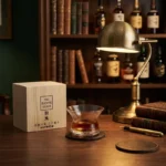 Coffret 2 verres dégustation whisky japonais martelé, sous-verres bois, écrin.